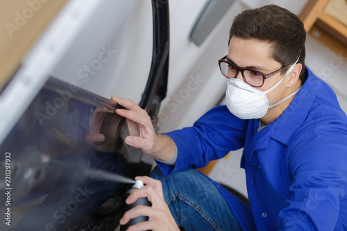 coachbuilder at work photo