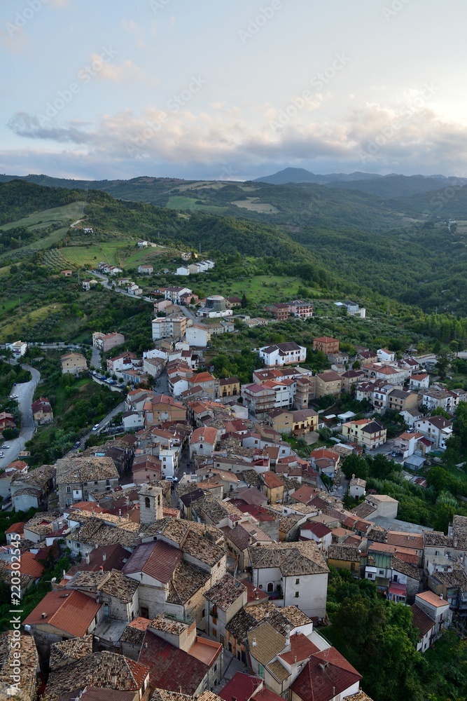 Veduta di Pennadomo - Chieti - Abruzzo - Italia Veduta di Pennadomo - Chieti - Abruzzo - Italia