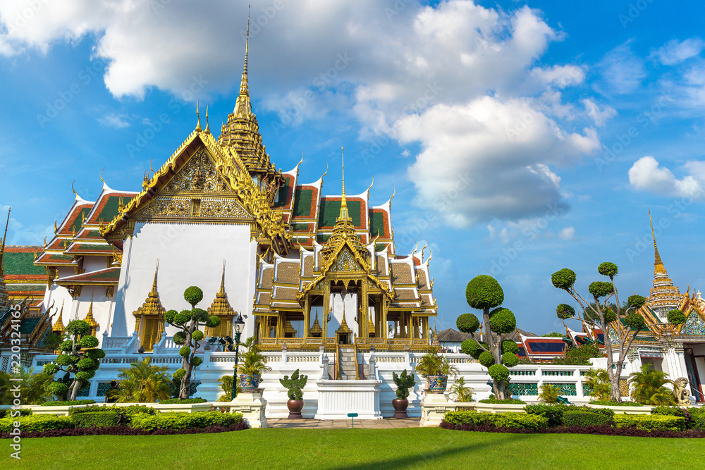 Naklejka premium Grand Palace in Bangkok