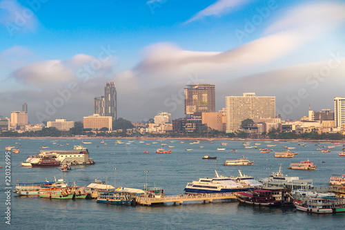 Pattaya Gulf, Thailand © Sergii Figurnyi