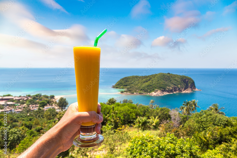 Fototapeta premium Mango shake on Phangan island
