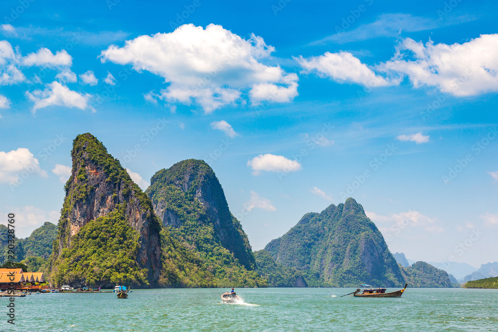 Naklejka premium Ao Phang Nga national park, Thailand