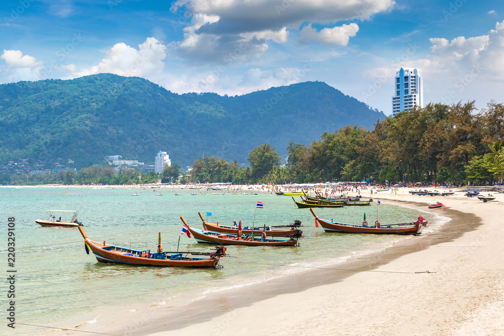 Fototapeta premium Patong beach on Phuket
