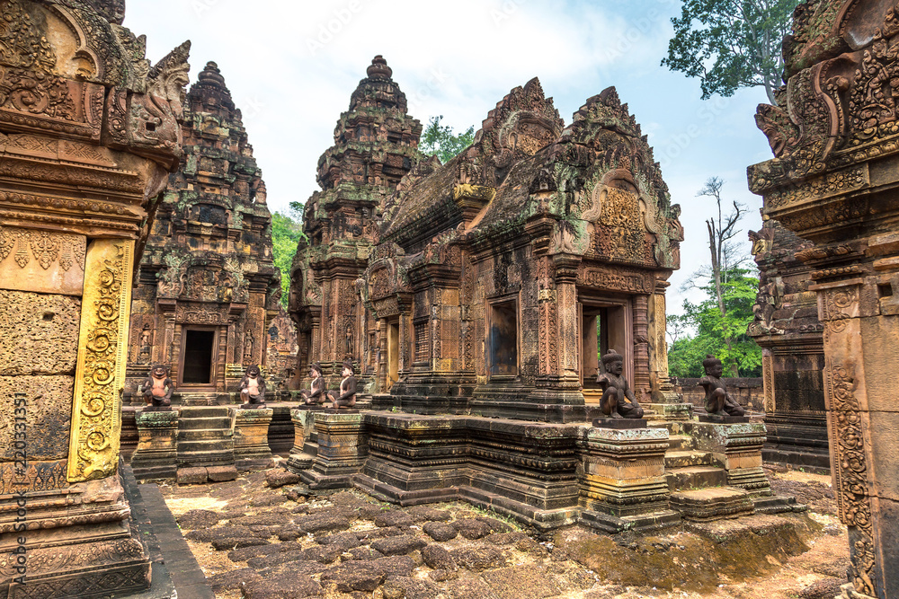 Naklejka premium Banteay Srei temple in Angkor Wat