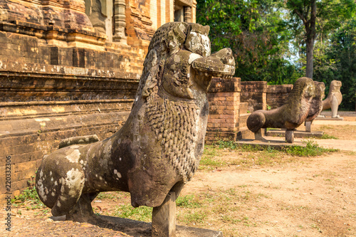 Prasat Kravan temple in Angkor Wat © Sergii Figurnyi