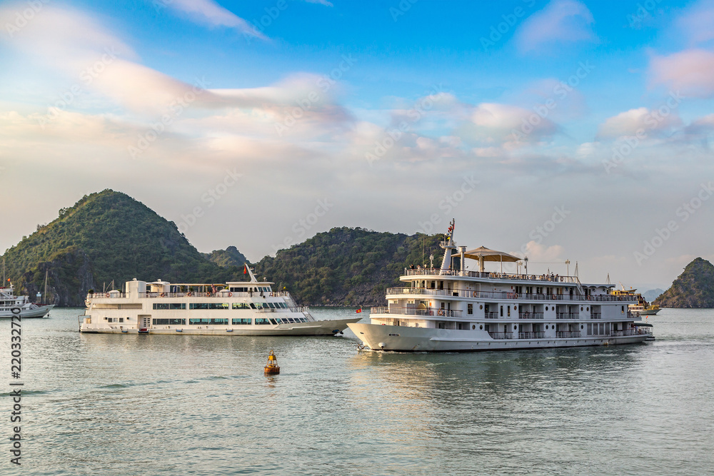 Halong bay, Vietnam