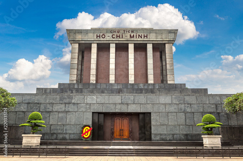 Photo Ho Chi Minh Mausoleum in Hanoi, Vietnam