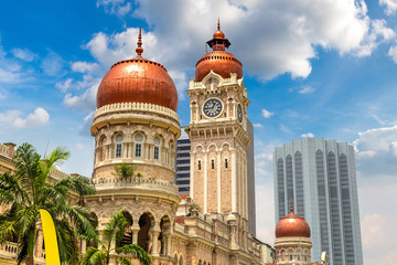 Tableau sur plexiglas Kuala Lumpur Bâtiment Sultan Abdul Samad style mauresque colonial  © Sergii Figurnyi