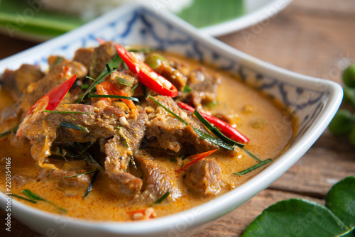 Curry with Beef Recipe (Panang Neua).