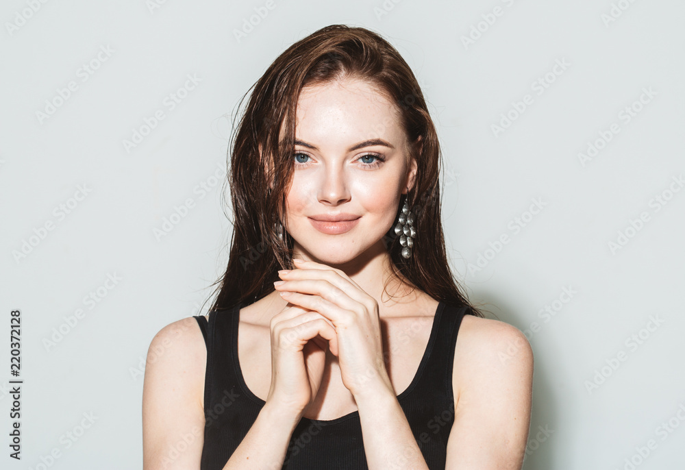 Beautiful brunette woman fashion model with beauty makeup and hairstyle Beautiful brunette woman fashion model with beauty makeup and hairstyle