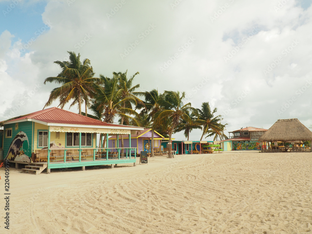 Obraz premium Beach houses at Caye Caulker, Belize