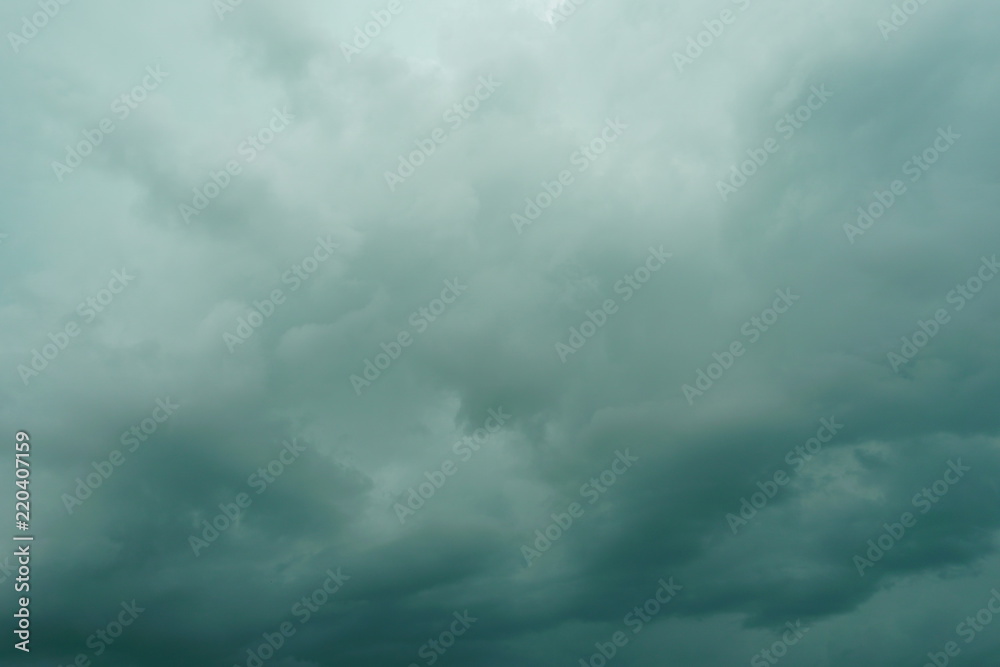 Fototapeta premium green-gray clouds