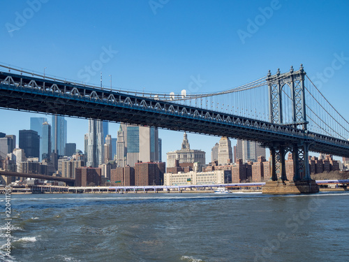 Manhattan Bridge from the cruiser at New York City © 智大 永井