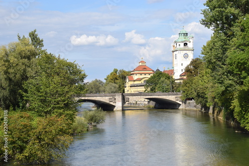 Isarufer in München