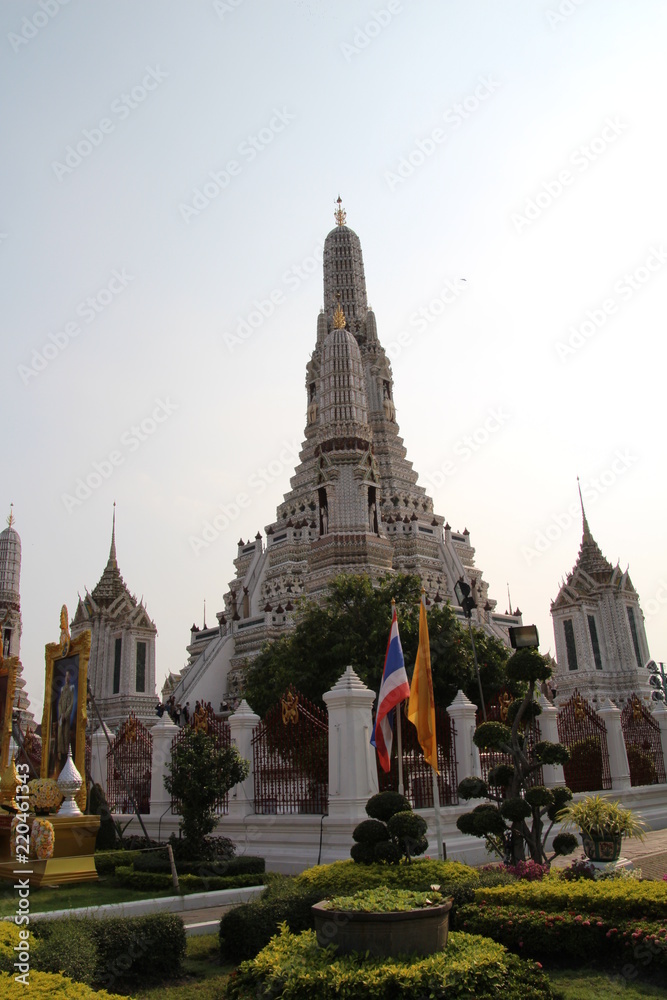Fototapeta premium Wat Arun in Thailand