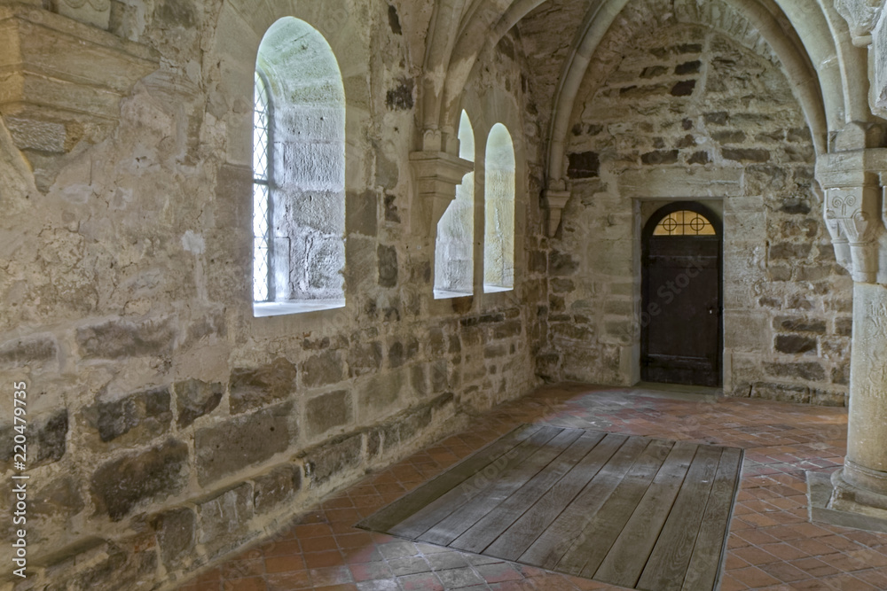 Fototapeta premium Angle in an old castle.