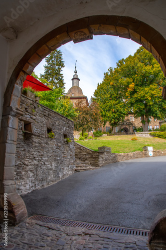 Burg Schnellenberg Attendorn photo