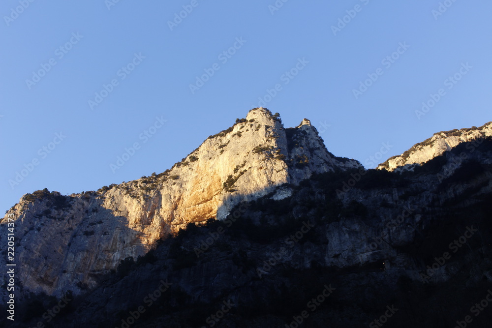 Sporgenza montagna presepe di Genga ;italy