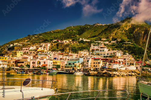 houses of Island in Naples