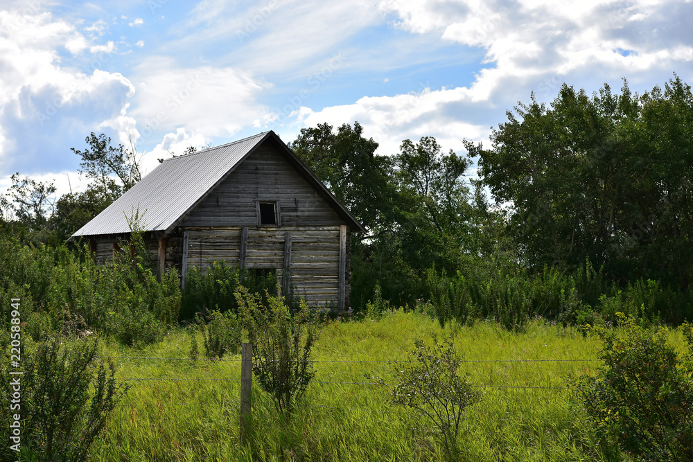 Old Run Down Wooden Granary Old Run Down Wooden Granary