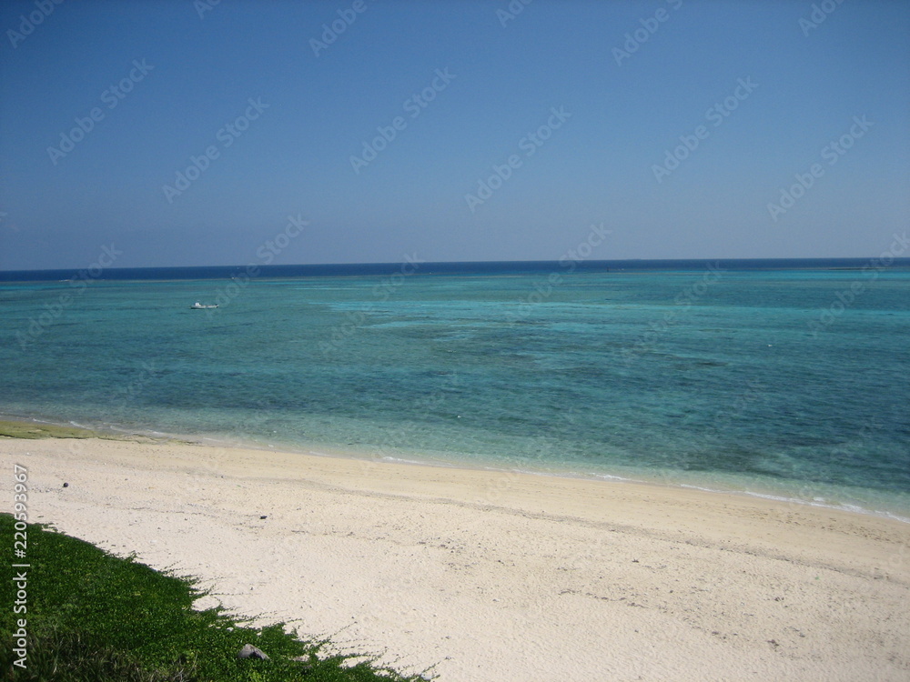 Fototapeta premium 宮古島の海と空