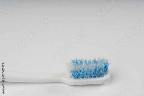 Toothbrush have to be changed regularly to healthy teeth. Unless our teeth suffer from periodontitis and carious teeth.