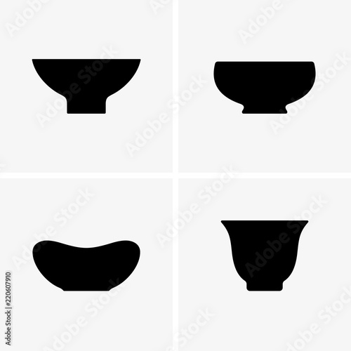 Piola (payola), a small ceramic tea bowl 