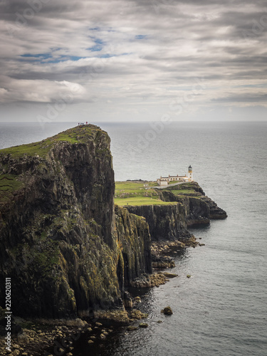 Quadro su tela Neist Point Lighthouse, Isle of Skye, Scotland