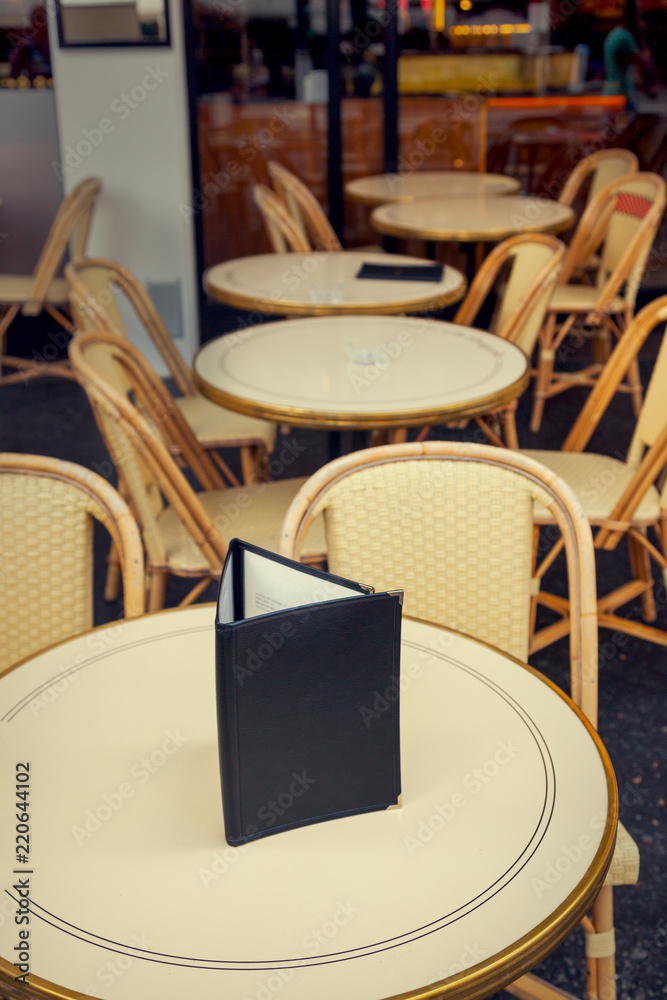 Paris cafe Paris cafe