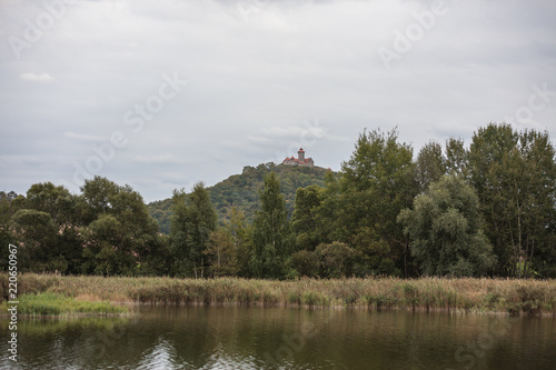 Landschaft mit Burg