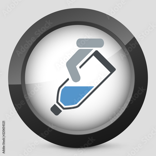Pour liquid bottle