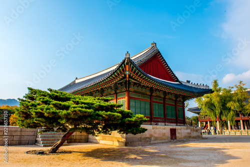 Obraz na płótnie pavilion in gyeongbokgung palace seoul korea w salonie