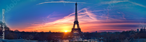 Fotografie, Obraz Amazing panorama of Paris very early in the morning, with Eiffel Tower included