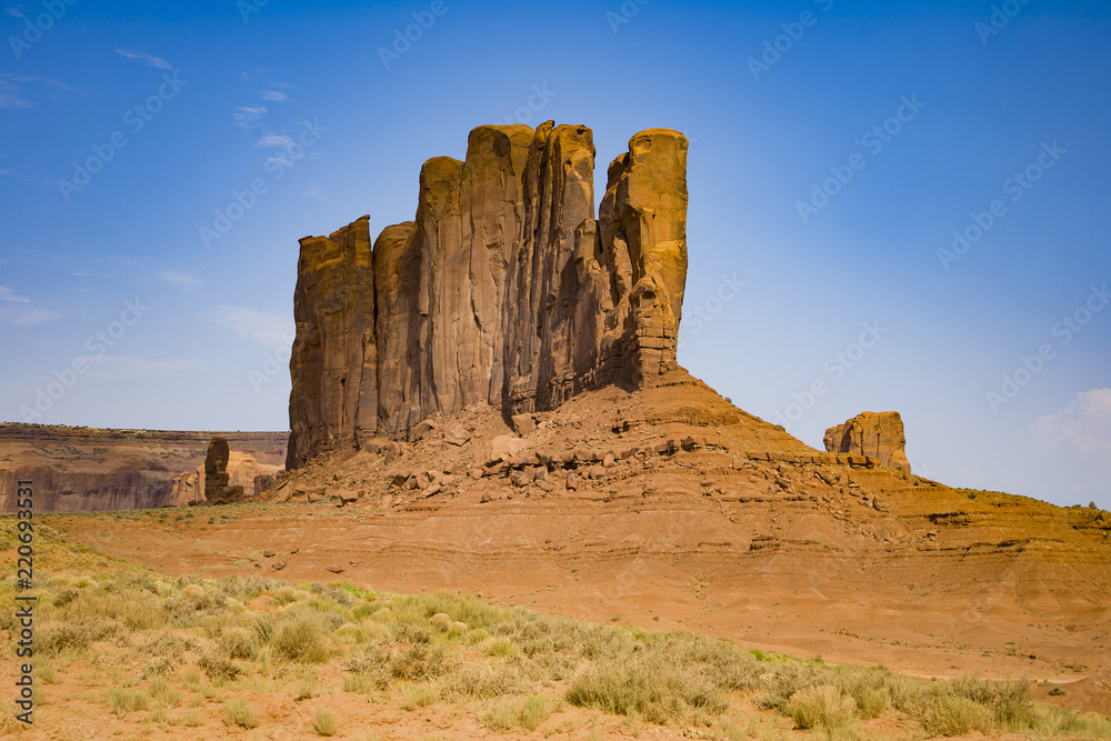 huge butte in the monument valley national park