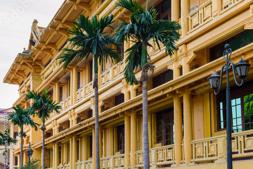 Obraz na płótnie Fragment of the architecture of the building Vietnam National Museum of History in Hanoi Vietnam. Vietnam National Museum of History highlights Vietnam's prehistory up to the 1945 Revolution. w salonie