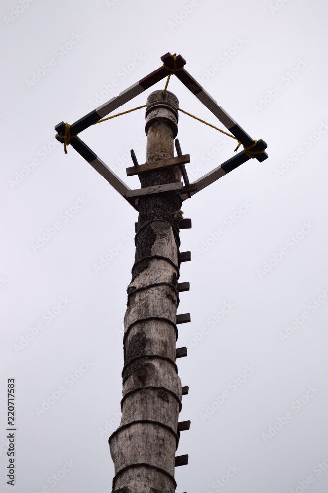 Obraz premium close up of pole for dance of the flyers in Puebla Mexico