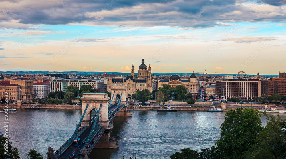 Panoramic view of Budapest during sunset. Széchenyi Chain Bridge and Danube river