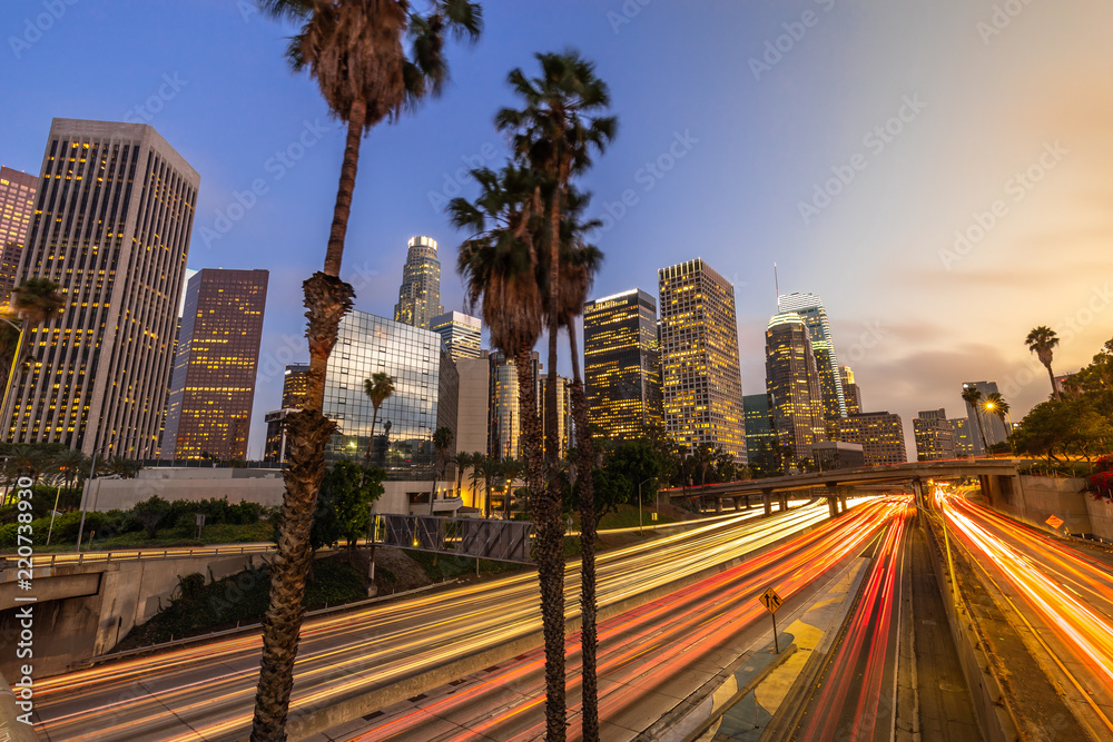 Fototapeta premium Los Angeles downtown buildings evening