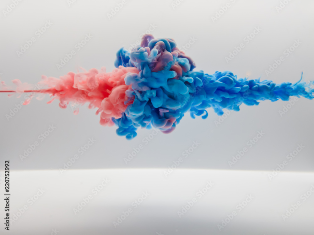 水中の絵の具 ピンク対青 Stock イラスト Adobe Stock