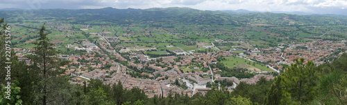 Gubbio - panorama dalla funivia per la basilica di Sant'Ubaldo