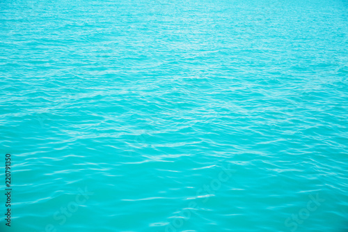 Water of the sea, waves in the ocean