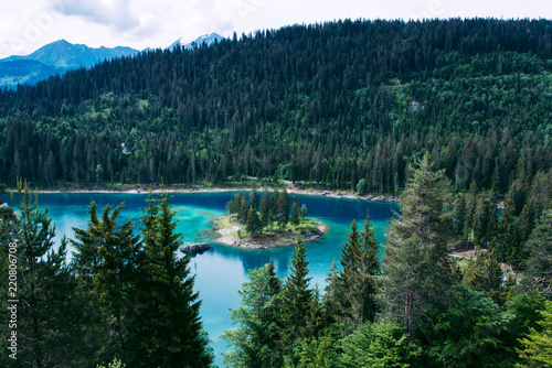 Fototapeta Naklejka Na Ścianę i Meble -  Caumasee lake near Flims, Switzerland.
