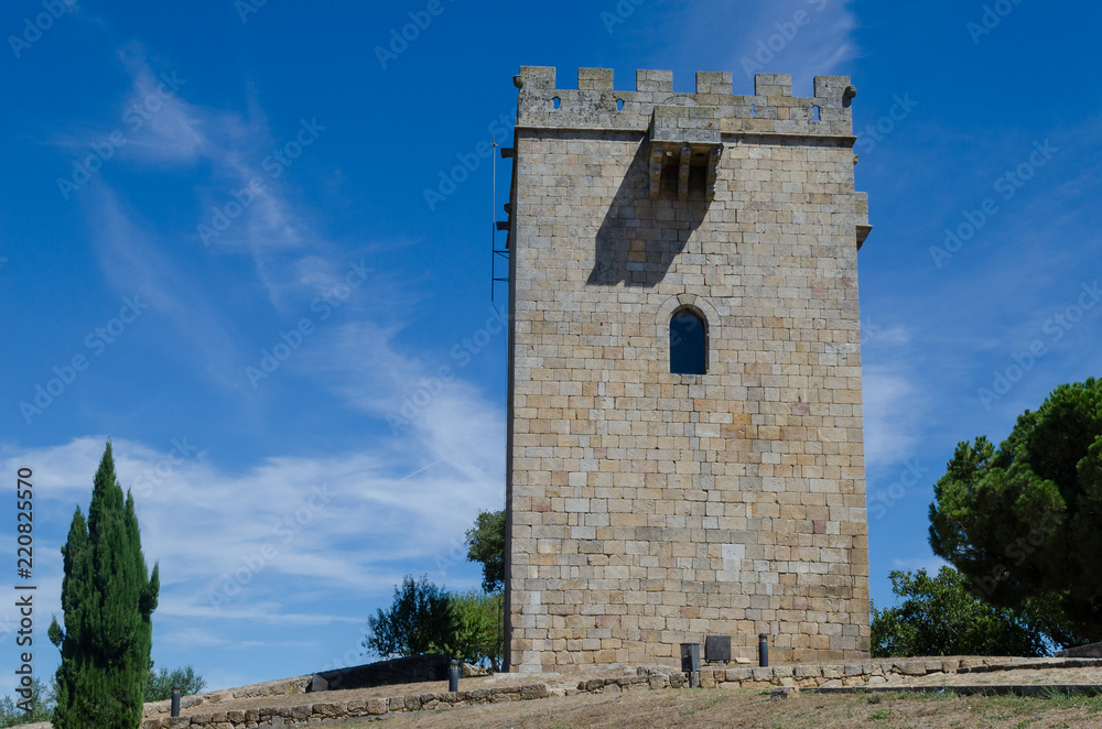 Torre de homenaje del castillo de Pinhel. Distrito de Guarda. Portugal.
