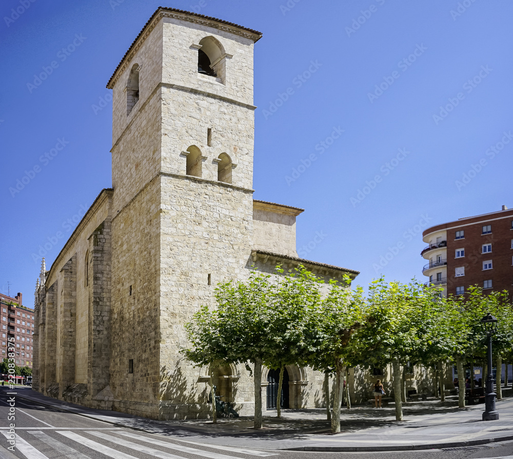 facade of the Cathedral of San Antolin de Palencia