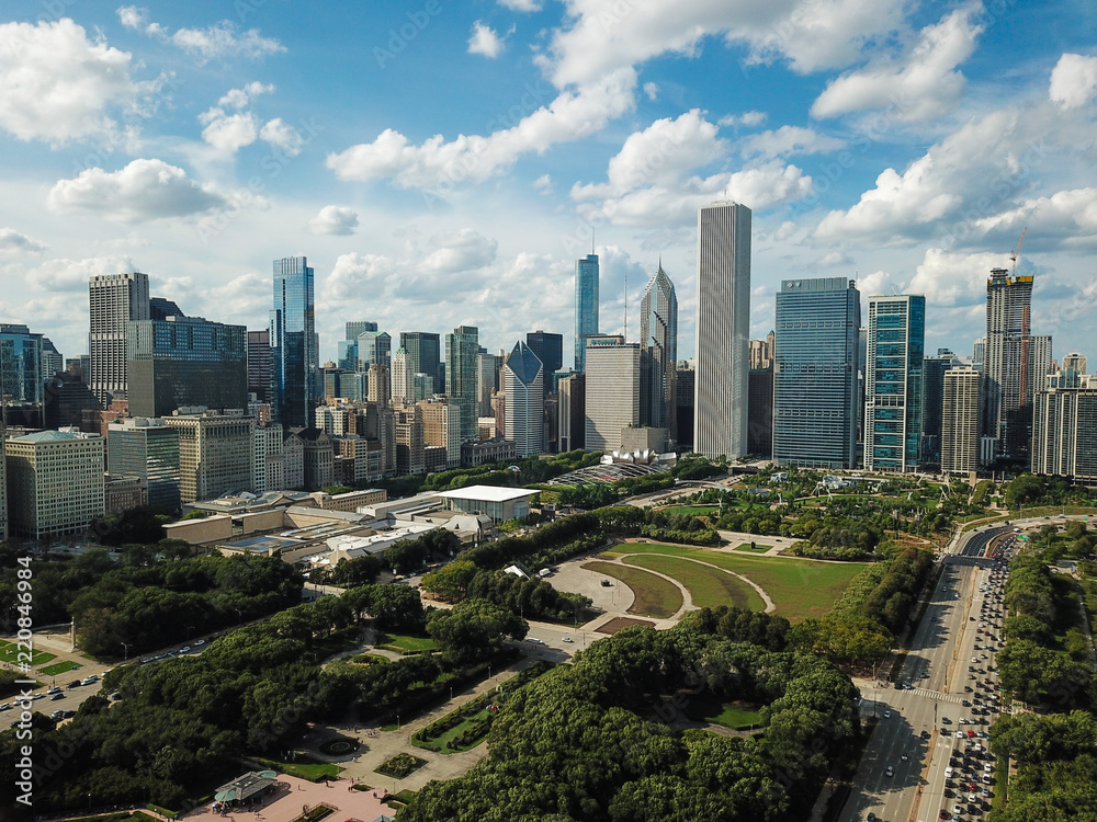 Obraz premium Aerial Chicago bay buildings bridge