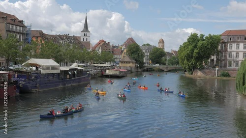 Teens kayaking in Strasbourg (France)
