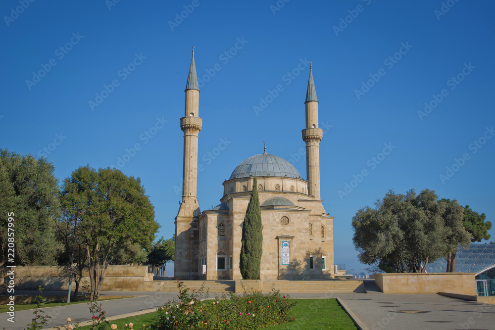 Martyrdom Mosque is a gift to the Azerbaijani brothers of the Anatolian Turks. Mosque with two minarets in Baku, Azerbaijan