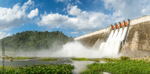 Schilderij op canvas Panorama, Drainage from large dams