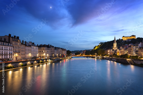 Lyon blue hour © beatrice prève