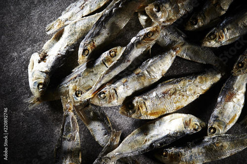 Small dried fishes 